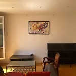 Beautiful Apartment In Center Paris